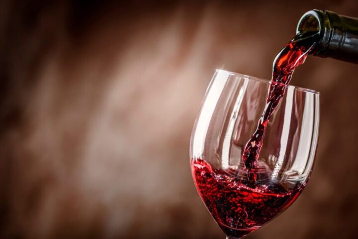 Deep Dive into the World of Red Wine: Uncorking the Benefits