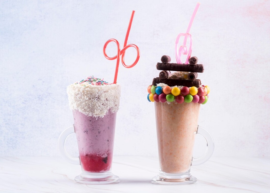 Falooda vs. Milkshake: A Head-to-Head Comparison
