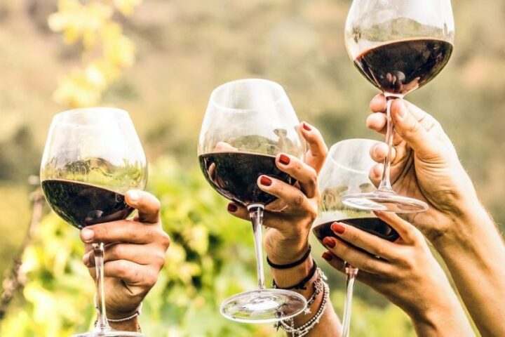 Is Organic Wine Safe to Drink for Your Health?