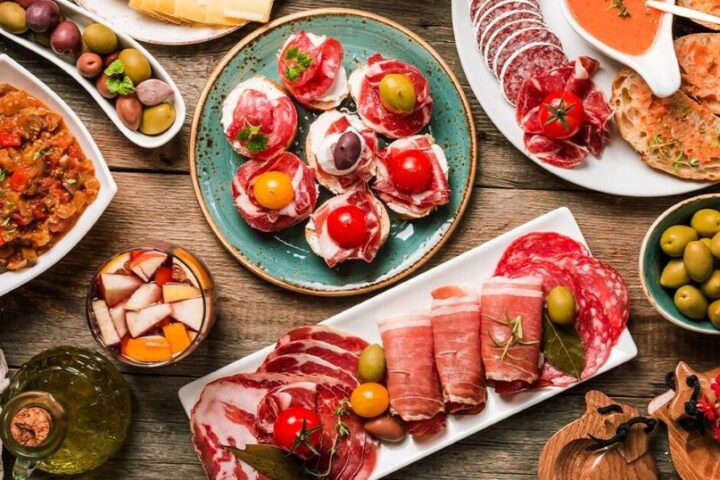 Discover the History of Tapas in Spain and Their Best Varieties